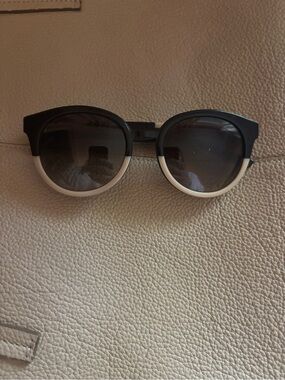 Tory Burch Black and White Round Sunglasses